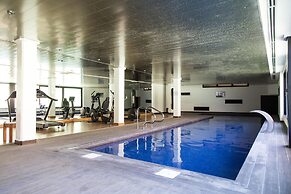 Lujoso apartamento con piscina interior
