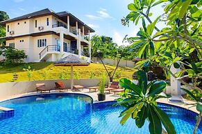 Tropica Villa Resort