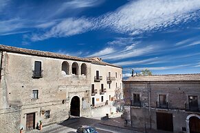 Castello di Altomonte