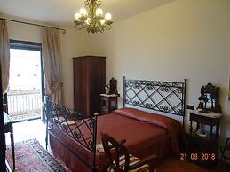 Castello di Altomonte