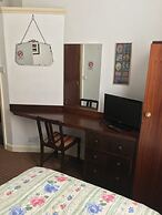 Gosfield House Hotel