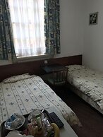 Gosfield House Hotel