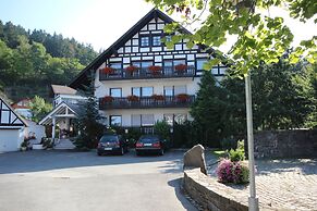Pension Restaurant Schnorbus