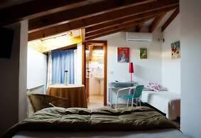 Hotel Rural La Casa de Pasarón