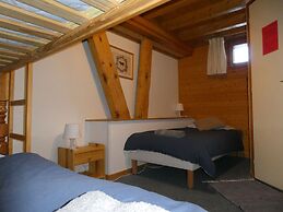 Central Hostel Châtel