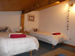 Central Hostel Châtel