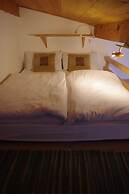 Central Hostel Châtel