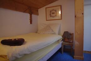 Central Hostel Châtel