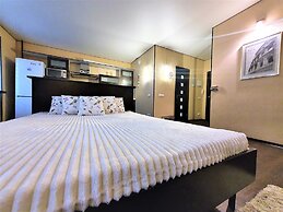 Megapolis Apartments on Arsenalnaya 4A