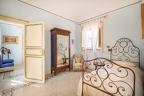 Casa d'Arte Ugdulena con piscina e terrazza