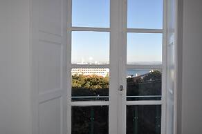 Xavier - Alfama River View by Team4You