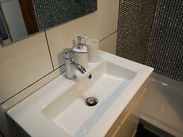 Xavier - Alfama River View by Team4You