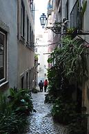 Xavier - Alfama River View by Team4You