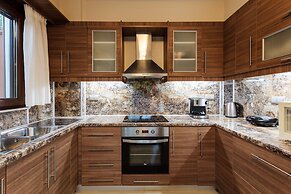 Seaside Getaway - Aelia Villa's Dreamy Paradise