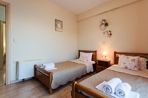 Seaside Getaway - Aelia Villa's Dreamy Paradise