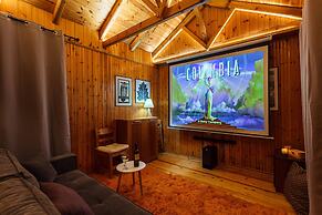 Escape in the Forest, Cosy Chalet with Home Cinema