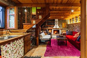 Escape in the Forest, Cosy Chalet with Home Cinema