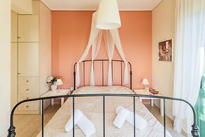 Lavender Garden Retreat - Secluded Seaside Getaway