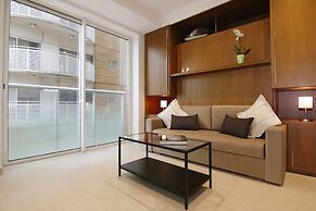 Bentley Holiday Apartments - West One