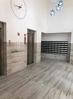 Bentley Holiday Apartments - West One