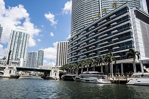 Miami Vacation Rentals - Brickell