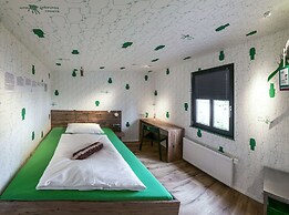 BRATWURSThotel