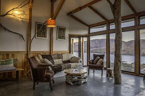 Mallin Colorado Ecolodge