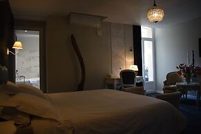 Hotel Henri IV