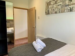 The Waterfront Lodges