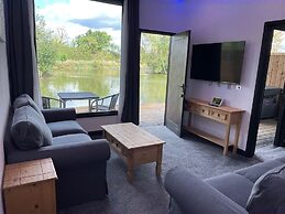 The Waterfront Lodges