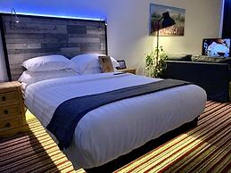 The Waterfront Lodges