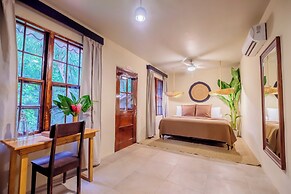 Sweet Songs Jungle Lodge, a Muy’Ono Resort