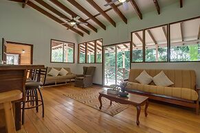 Sweet Songs Jungle Lodge, a Muy’Ono Resort