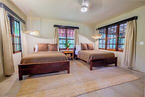 Sweet Songs Jungle Lodge, a Muy’Ono Resort