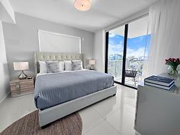 Bay Breeze Premium Apartments By Eskape Collection