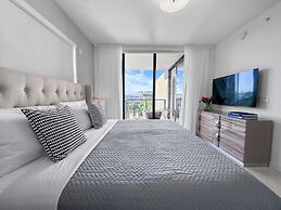 Bay Breeze Premium Apartments By Eskape Collection