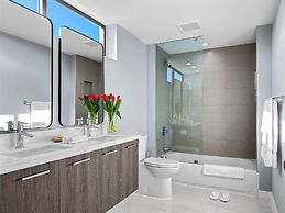 Bay Breeze Premium Apartments By Eskape Collection