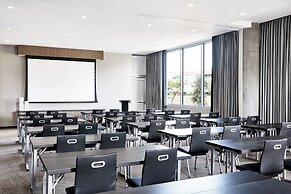 AC Hotel by Marriott Phoenix Biltmore