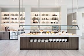 AC Hotel by Marriott Phoenix Biltmore