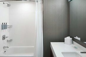 Courtyard by Marriott Albany Troy/Waterfront
