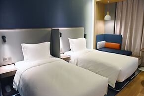 Holiday Inn Express Suzhou Zhouzhuang Ancient Town by IHG