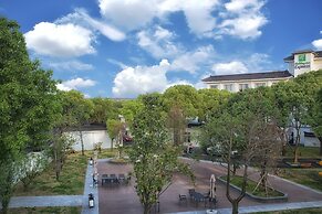 Holiday Inn Express Suzhou Zhouzhuang Ancient Town by IHG