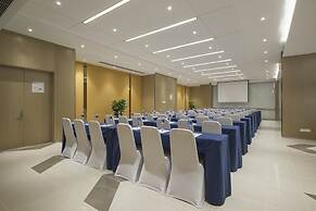 Holiday Inn Express Zhengzhou Longzi Lake by IHG