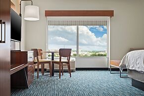 Holiday Inn Express & Suites Orlando - Lake Buena Vista by IHG