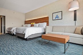 Holiday Inn Express & Suites Orlando - Lake Buena Vista by IHG