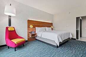 Holiday Inn Express & Suites Orlando - Lake Buena Vista by IHG