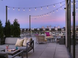 Angad Arts Hotel St. Louis, Tapestry Collection by Hilton