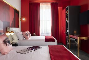 Angad Arts Hotel St. Louis, Tapestry Collection by Hilton