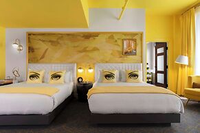 Angad Arts Hotel St. Louis, Tapestry Collection by Hilton