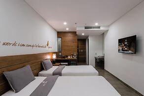 Joy Trip Hotel